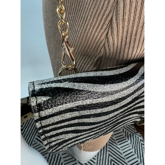 A Touch of Style Zebra Pattern Clutch with Gem Closure and Removable Chain Strap - Picture 4 of 16